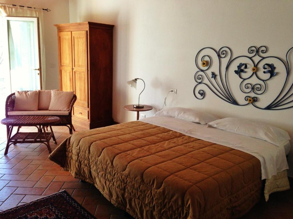 بيرتينورو Agriturismo Al Colle الغرفة الصورة
