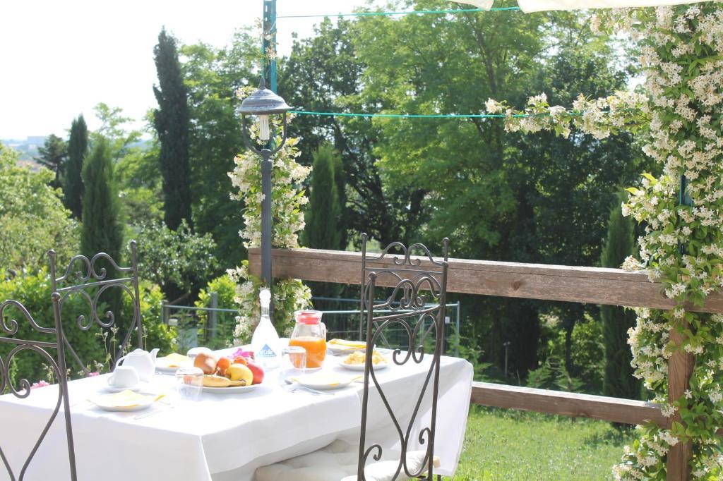 بيرتينورو Agriturismo Al Colle المظهر الخارجي الصورة